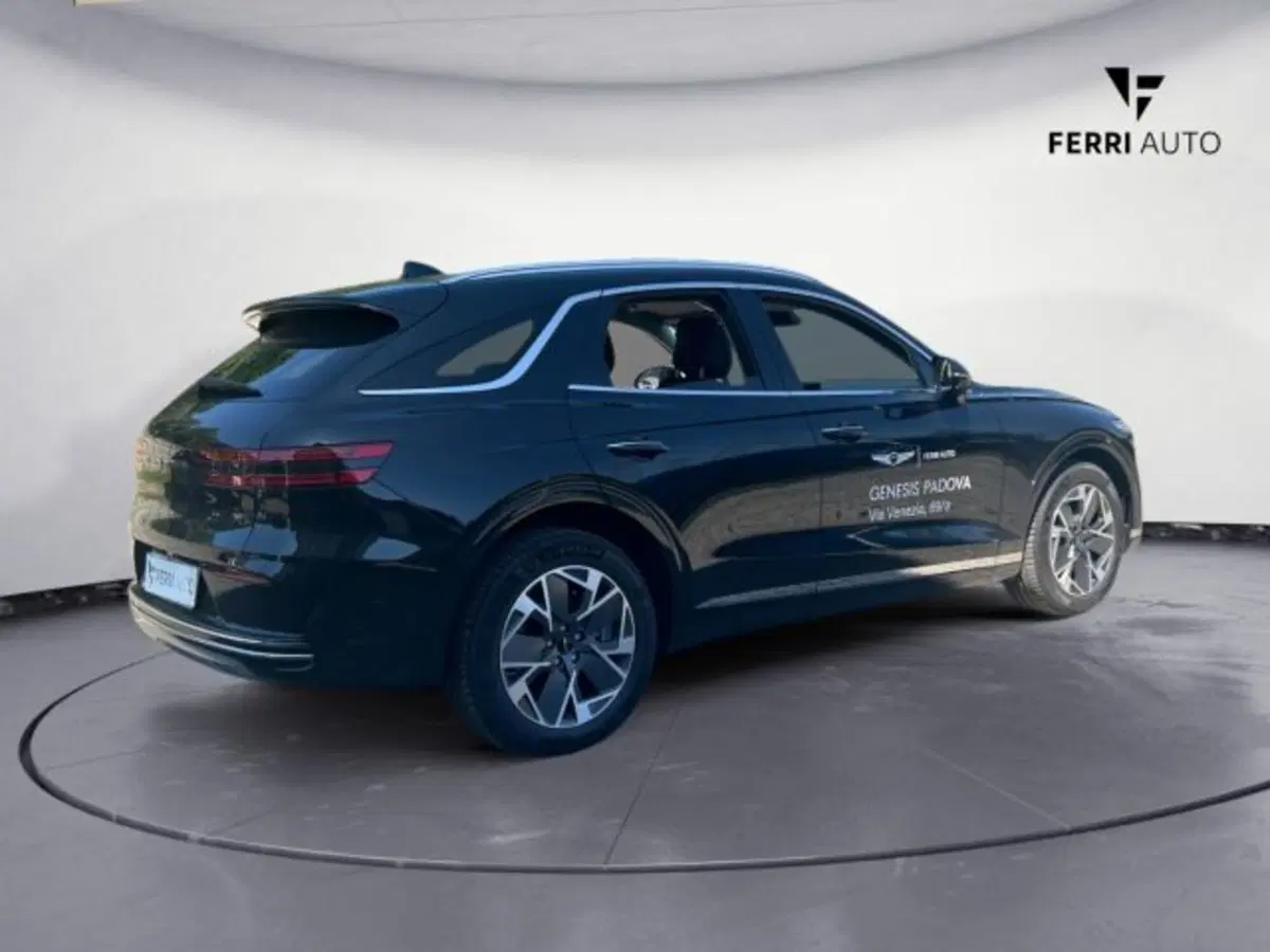 Genesis GV70 nuova a Treviso (5)