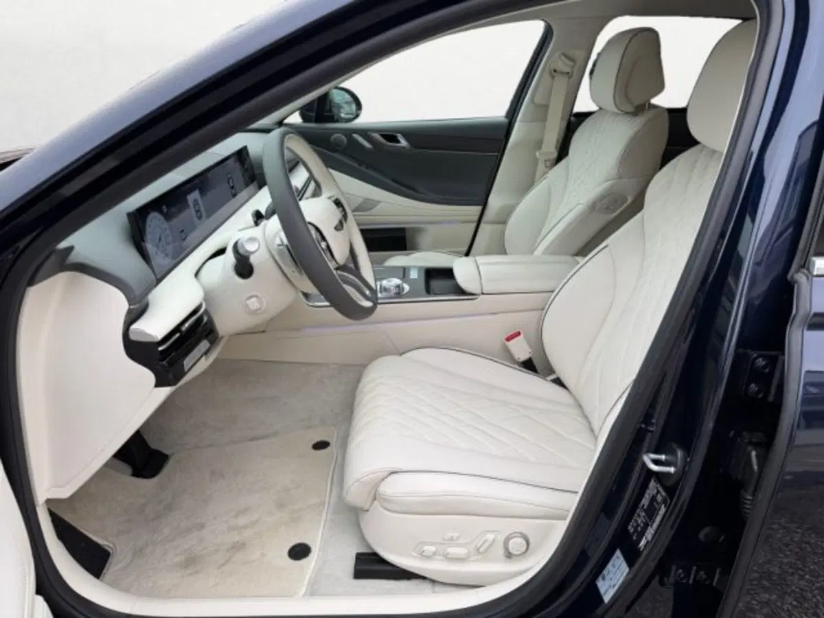 Genesis G80 nuova a Treviso (10)