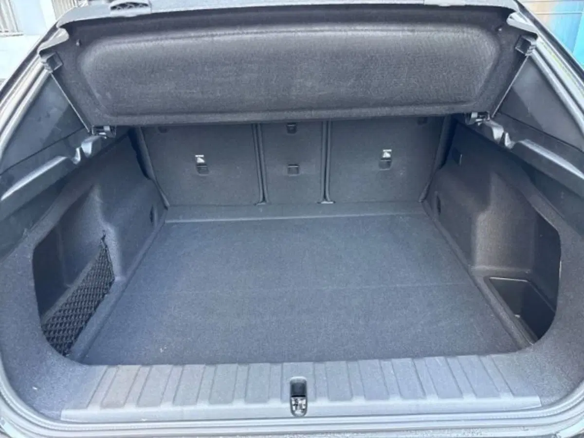BMW iX2 usata a Verona (15)