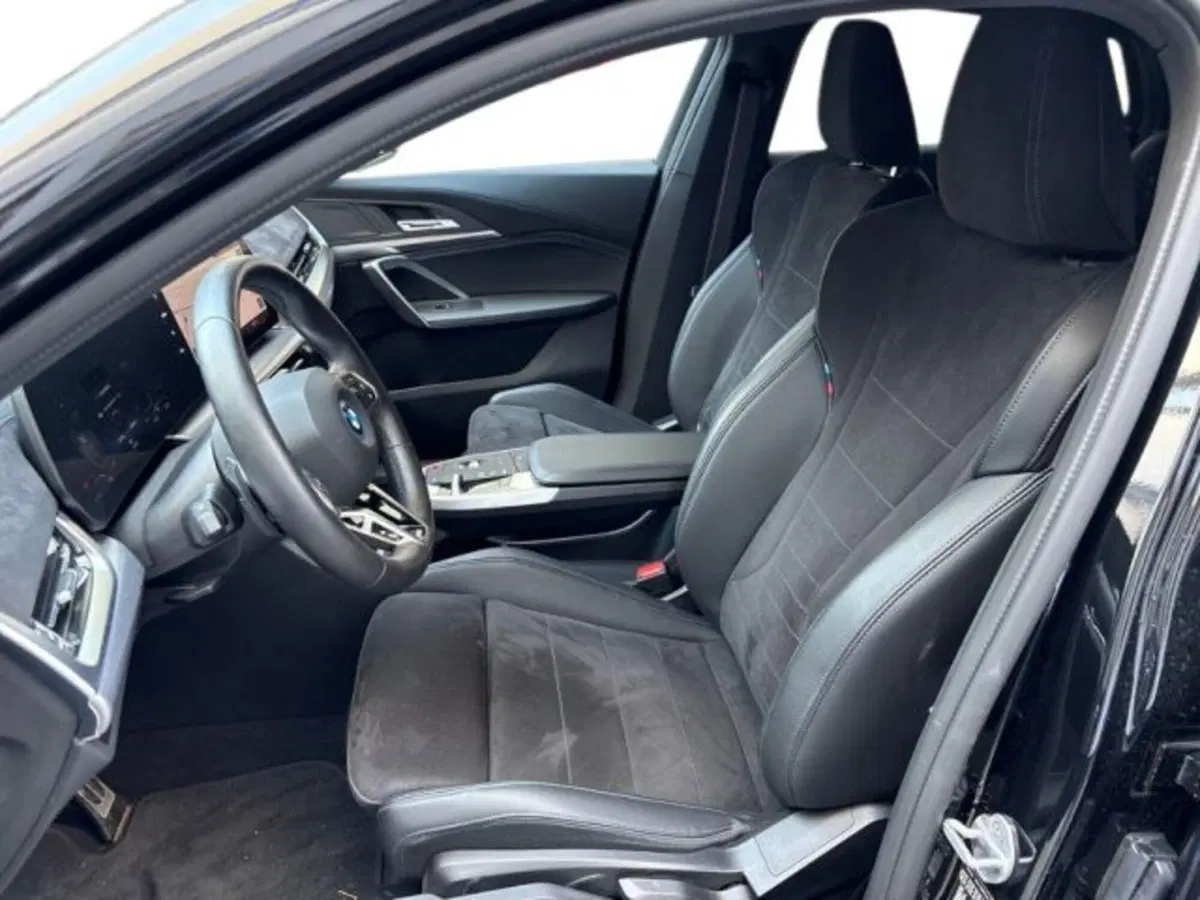 BMW iX2 usata a Verona (9)