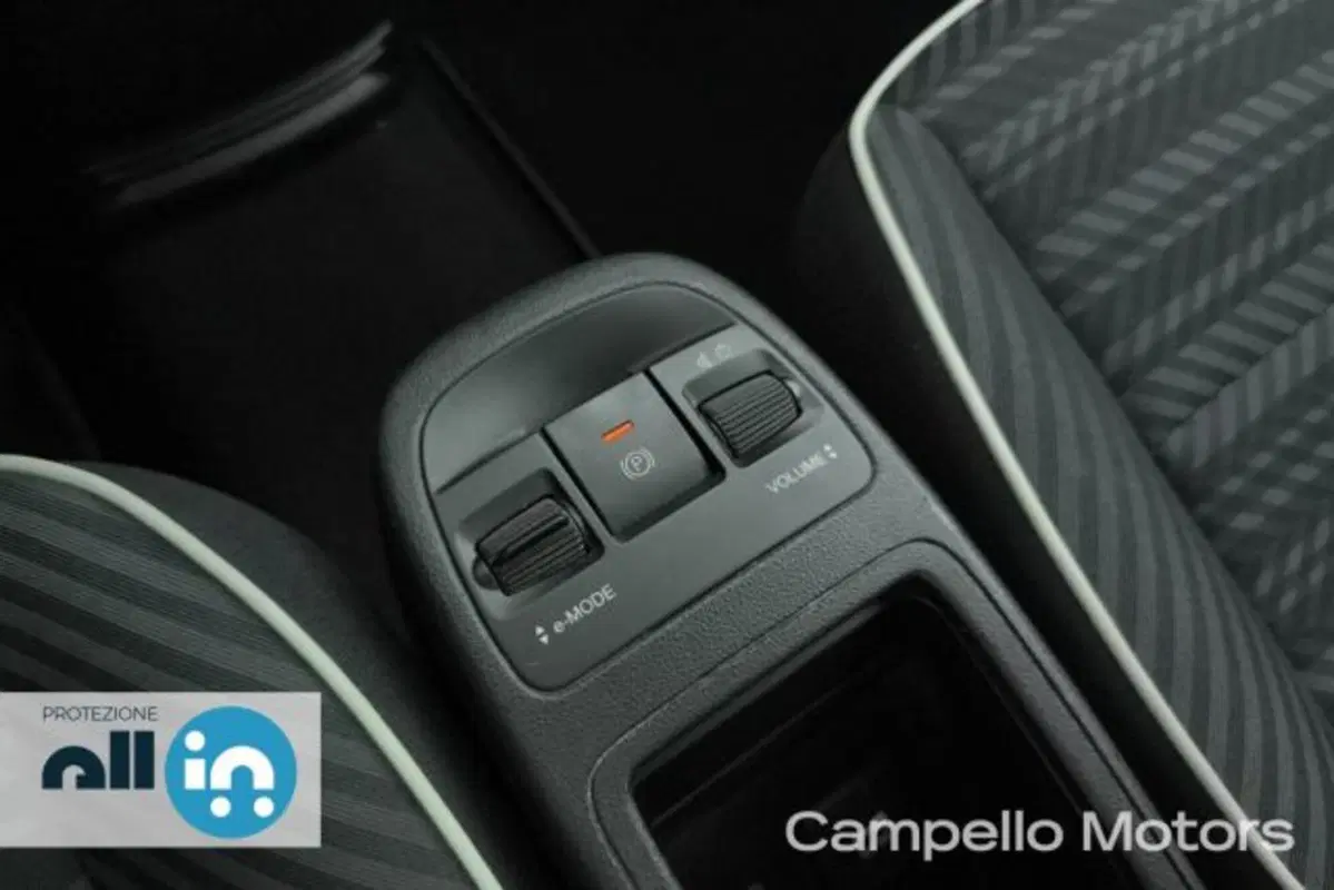 Fiat 500e usata a Venezia (14)