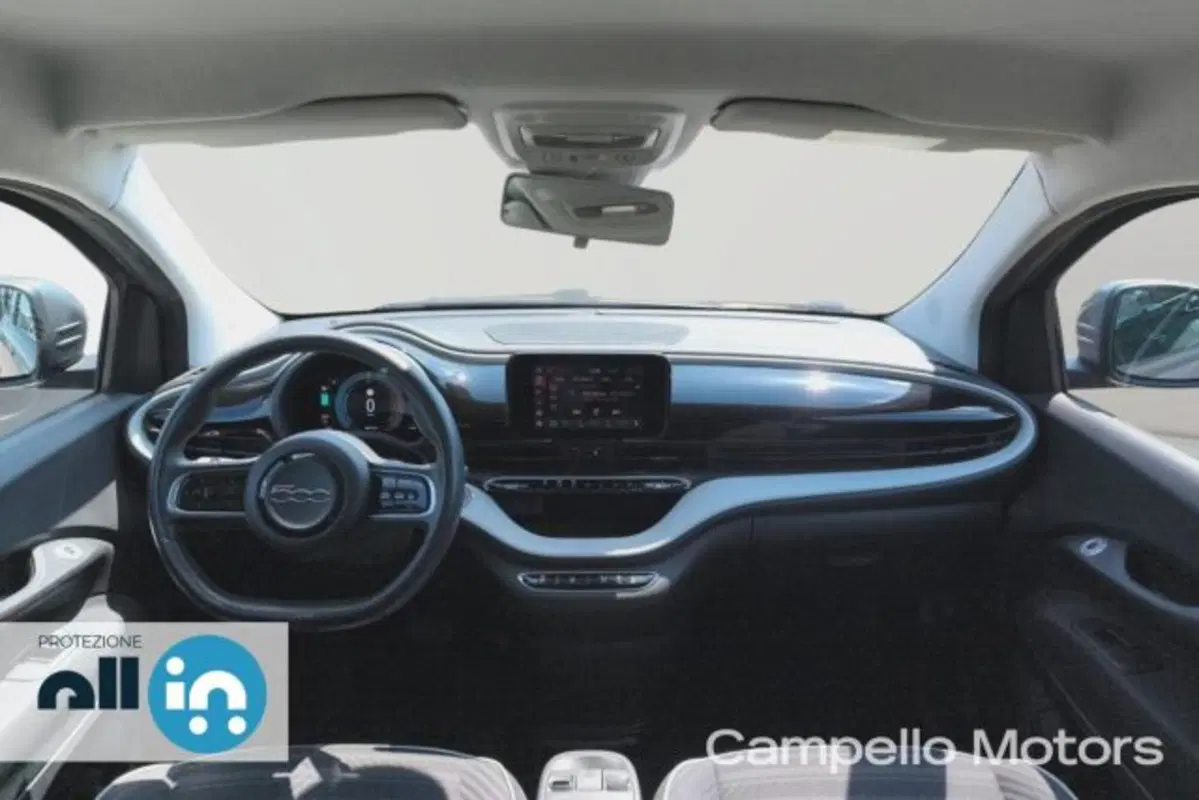 Fiat 500e usata a Venezia (7)