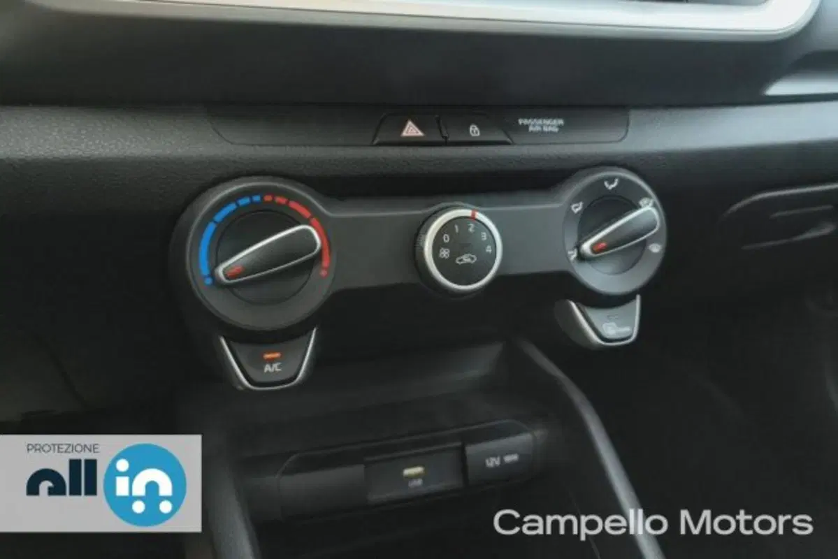 Kia Stonic usata a Venezia (12)