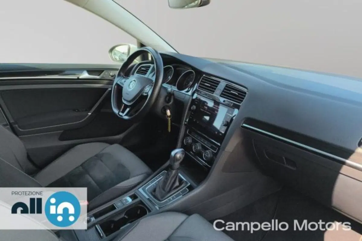 Volkswagen Golf usata a Venezia (13)
