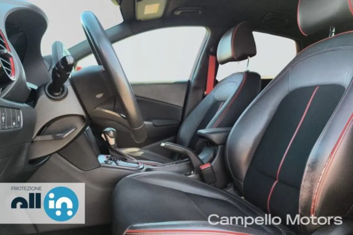 Hyundai Kona usata a Venezia (5)