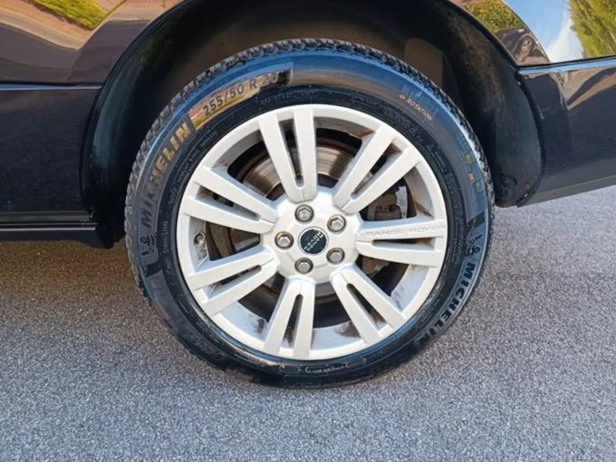 Land Rover Range Rover usata a Pisa (18)