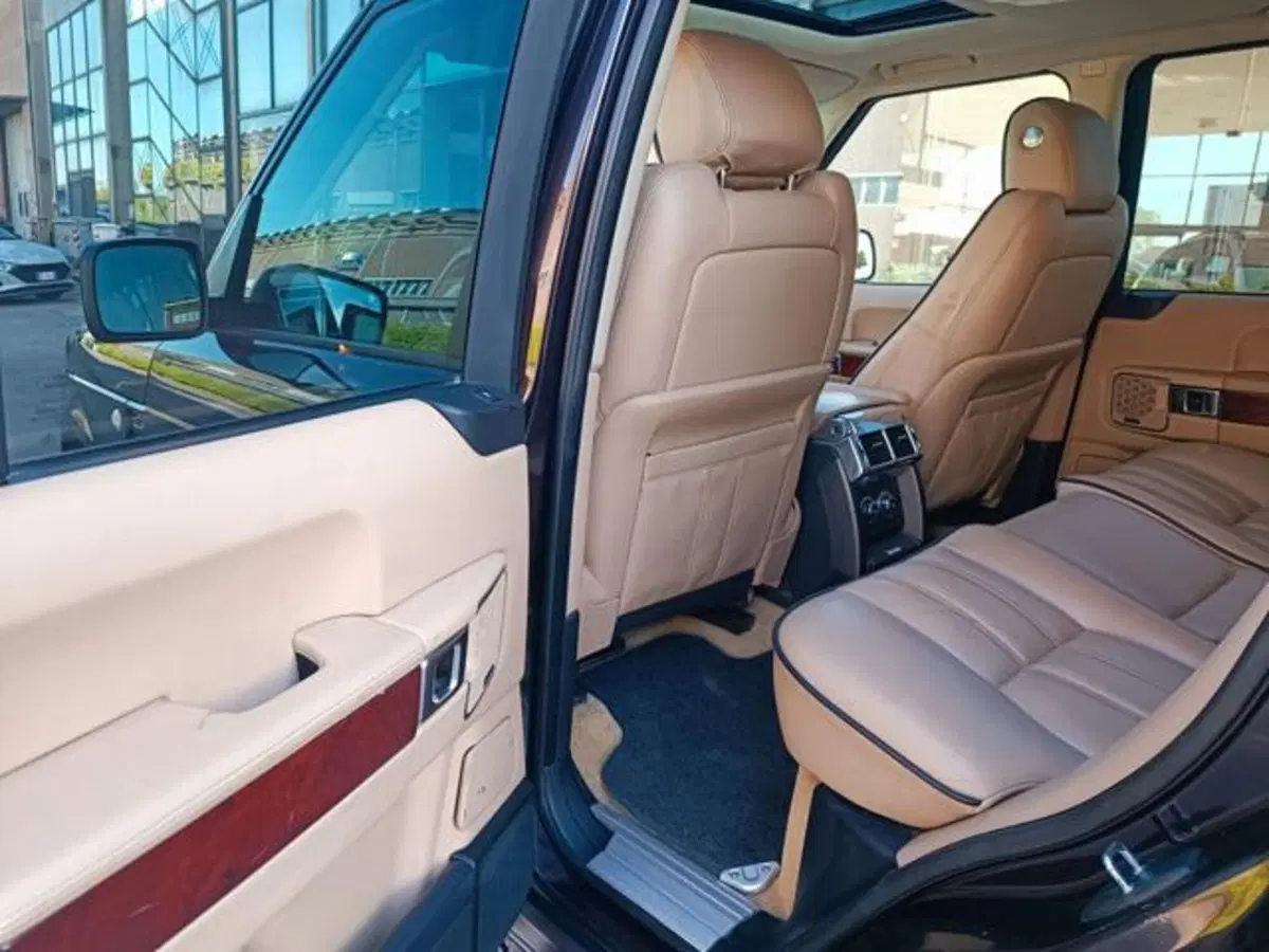 Land Rover Range Rover usata a Pisa (8)