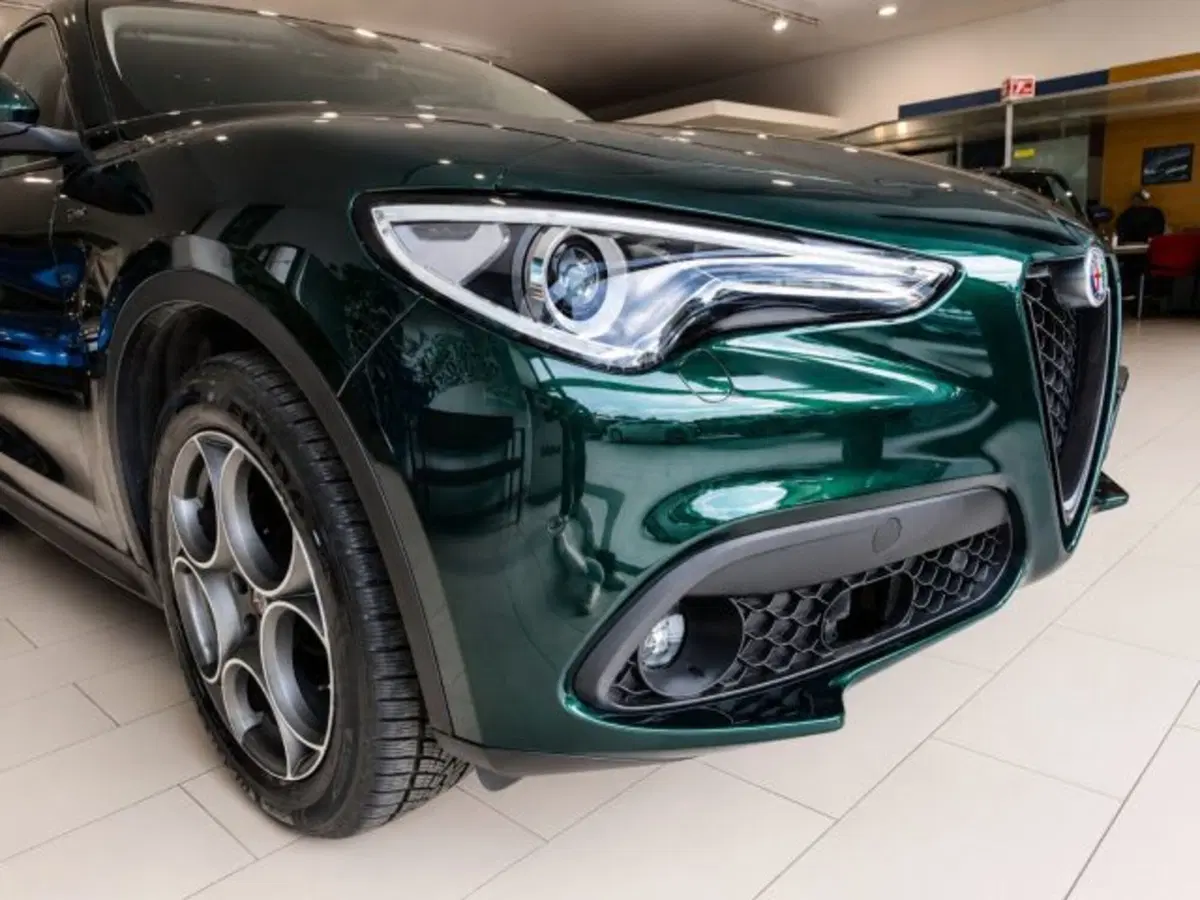 Alfa Romeo Stelvio usata a Firenze (7)
