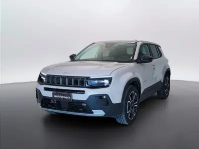 Jeep Avenger 1.2 turbo Summit fwd 100cv del 2024 usata a Mosciano Sant'Angelo