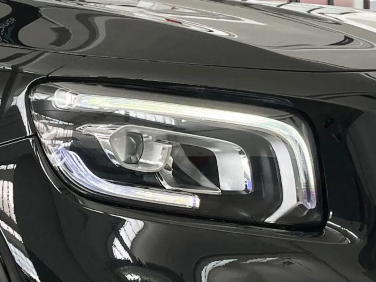 Mercedes-Benz GLB usata a Verona (17)