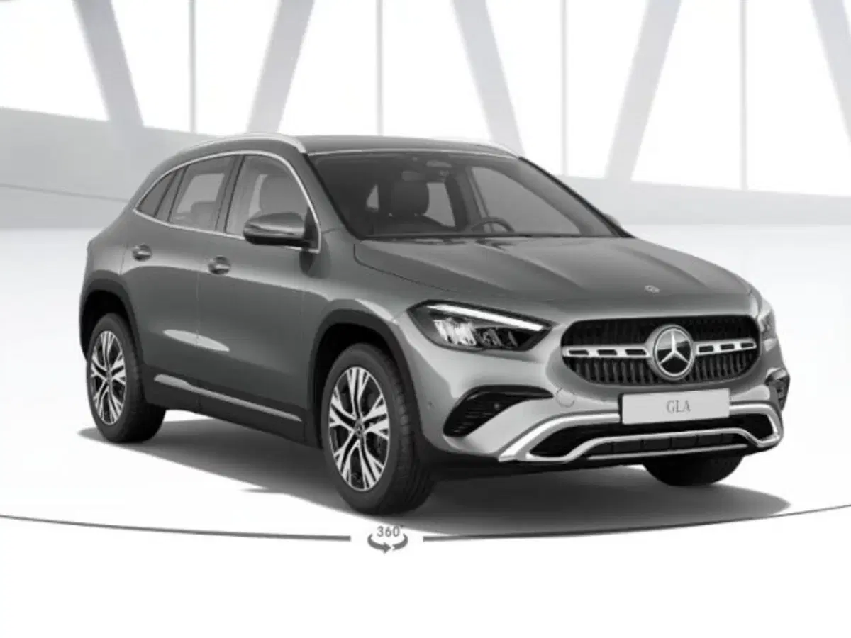 Mercedes-Benz GLA SUV nuova a Verona