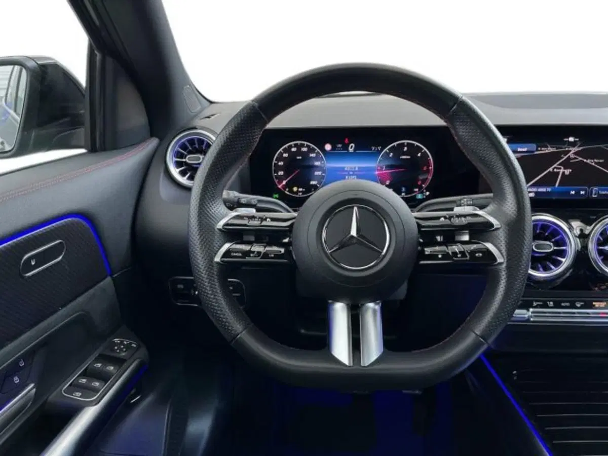 Mercedes-Benz GLA SUV usata a Verona (11)
