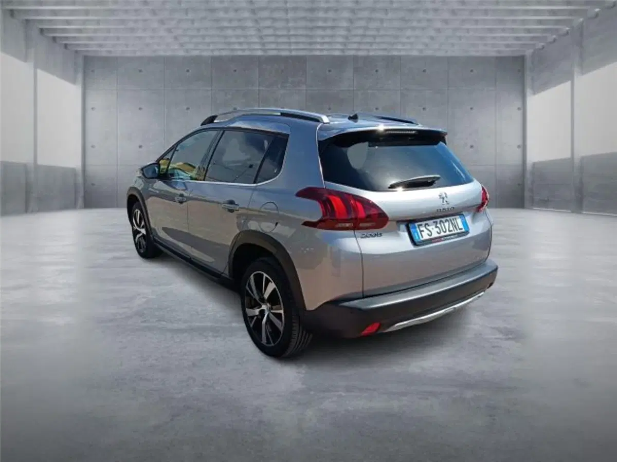 Peugeot 2008 usata a Bari (4)