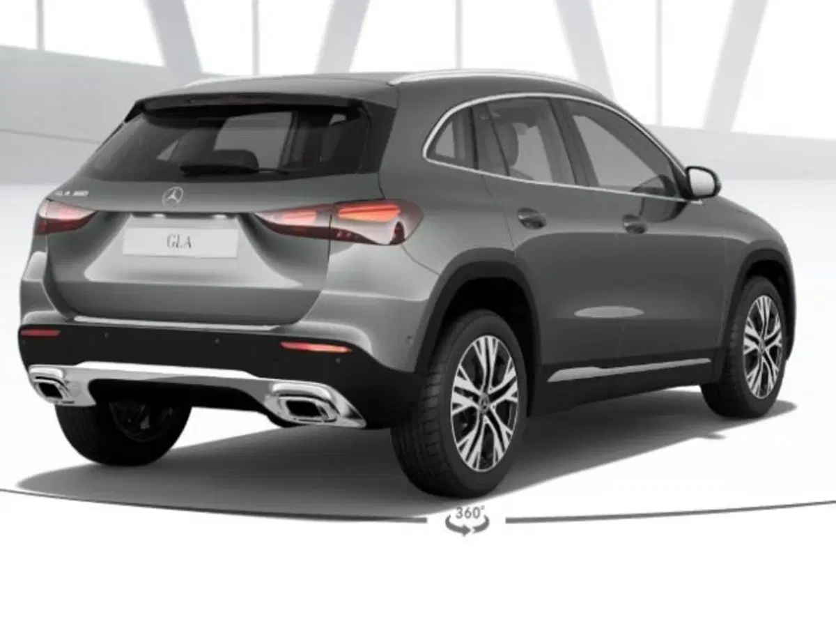 Mercedes-Benz GLA SUV nuova a Verona (2)