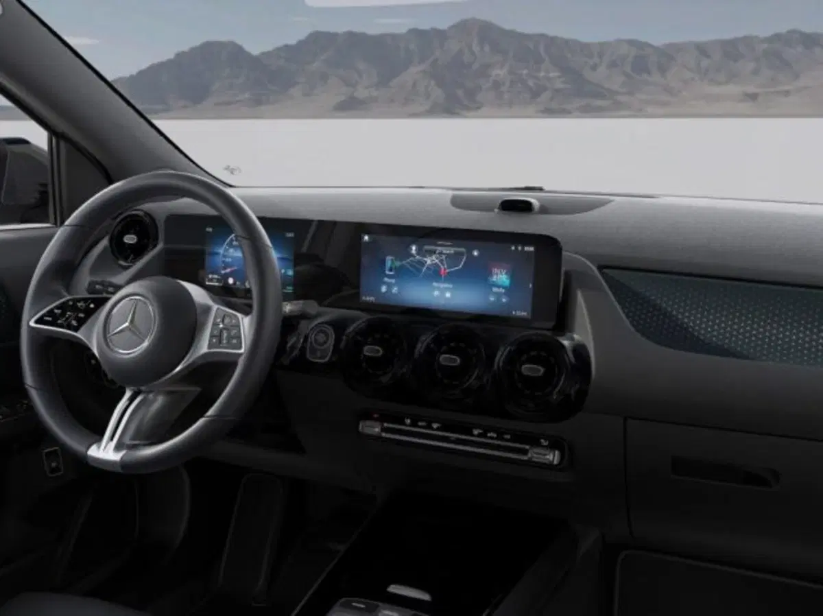 Mercedes-Benz GLA SUV nuova a Verona (5)