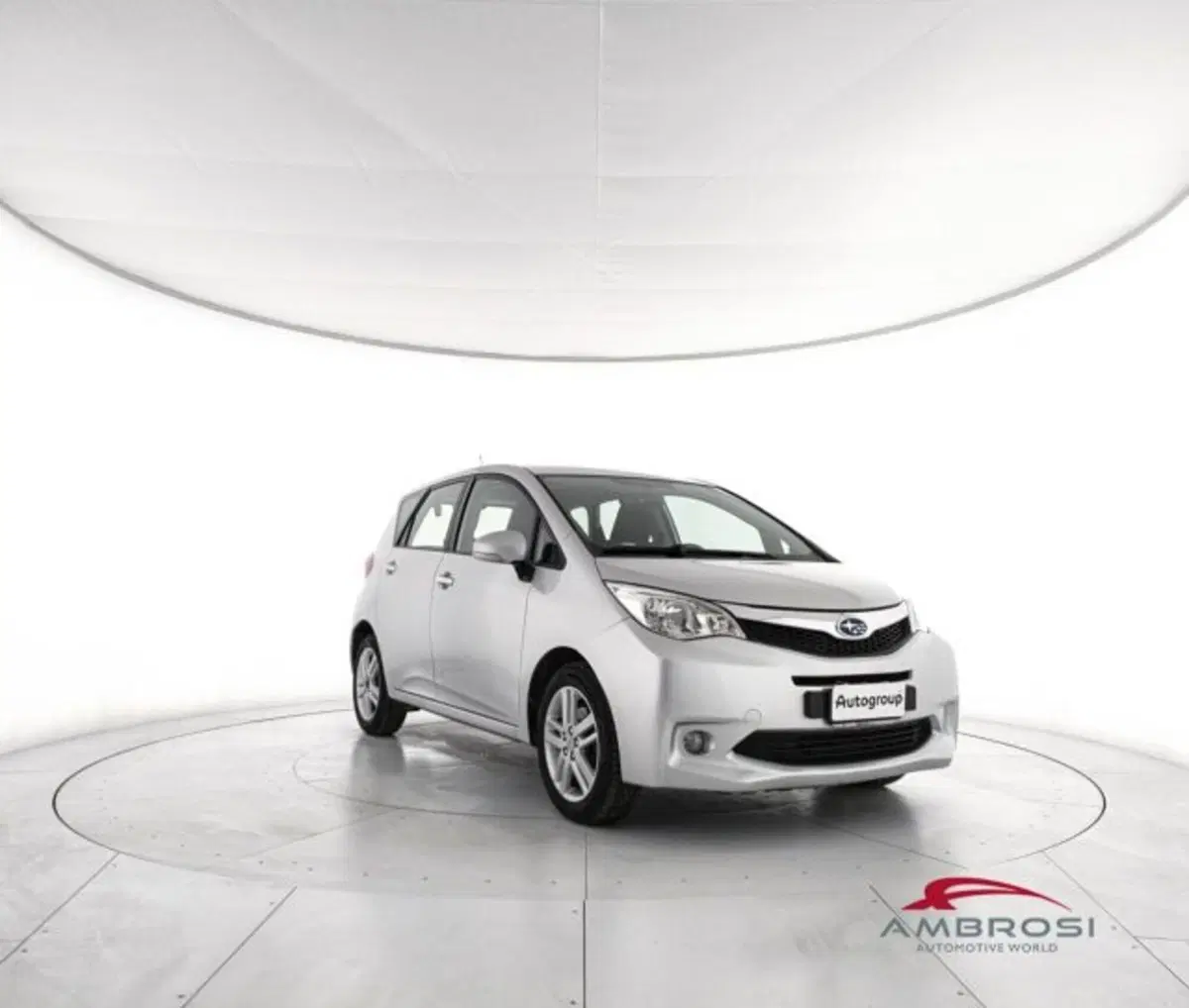 Subaru Trezia usata a Perugia (2)