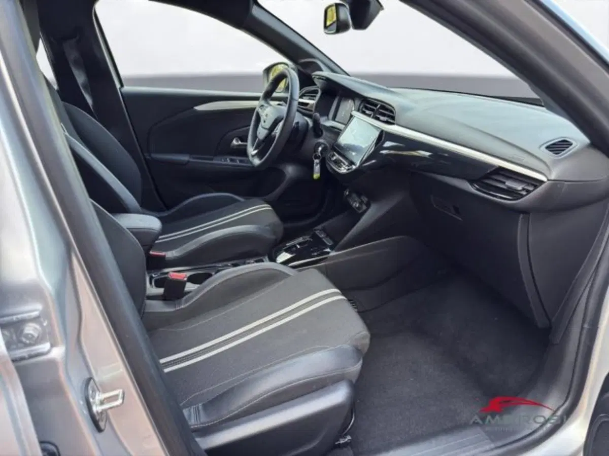 Opel Corsa usata a Perugia (11)