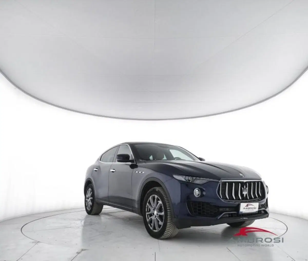 Maserati Levante usata a Perugia (2)