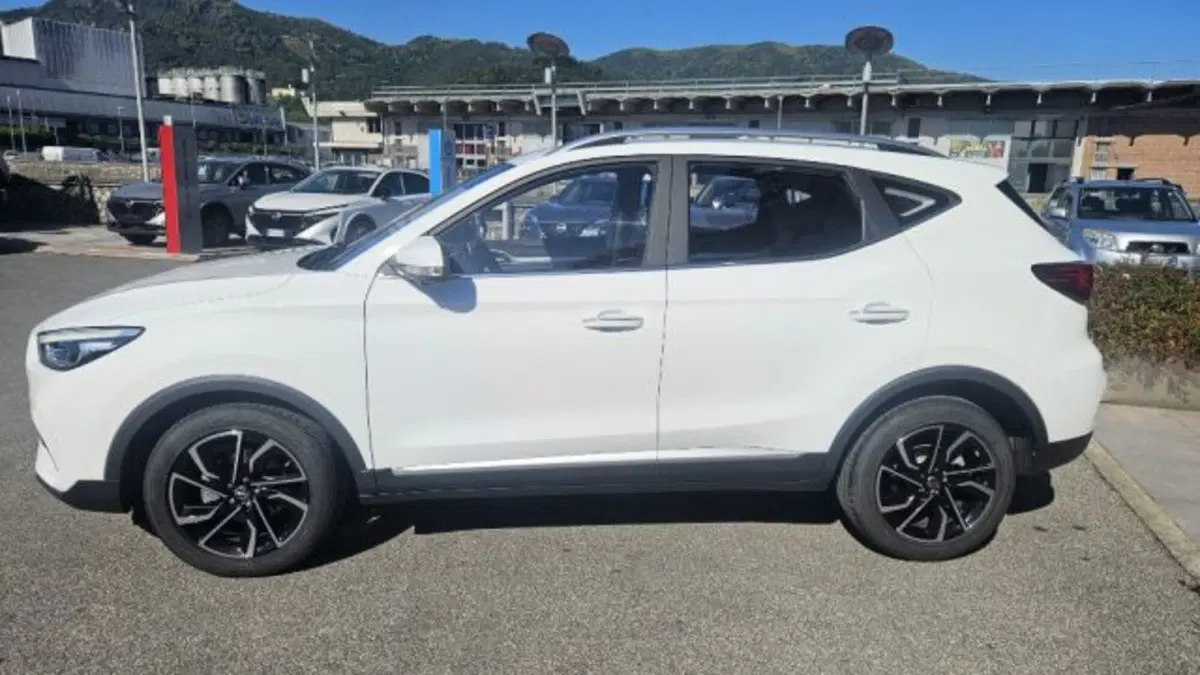 Mg ZS usata a Lucca (7)