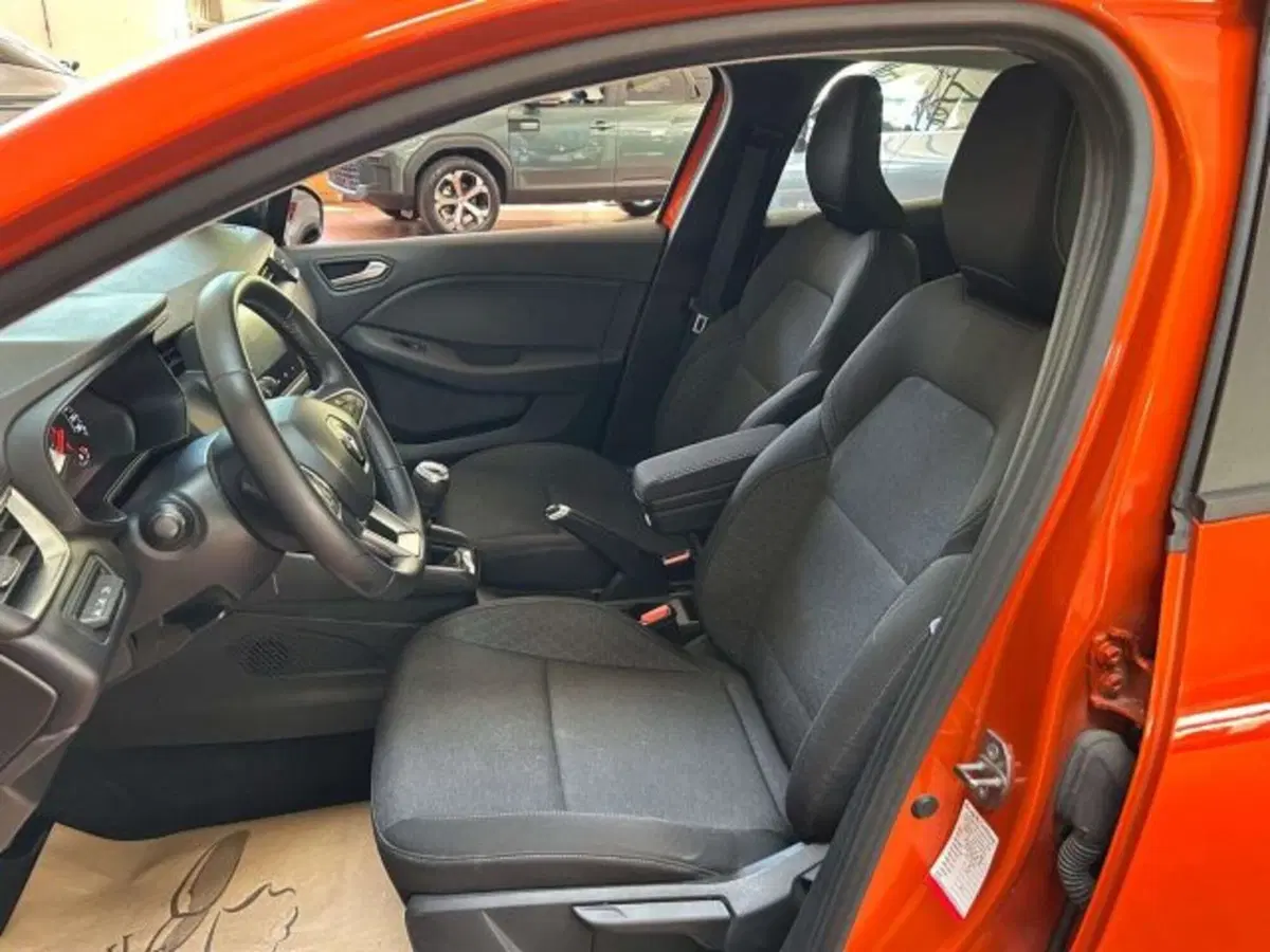 Renault Clio usata a Firenze (11)