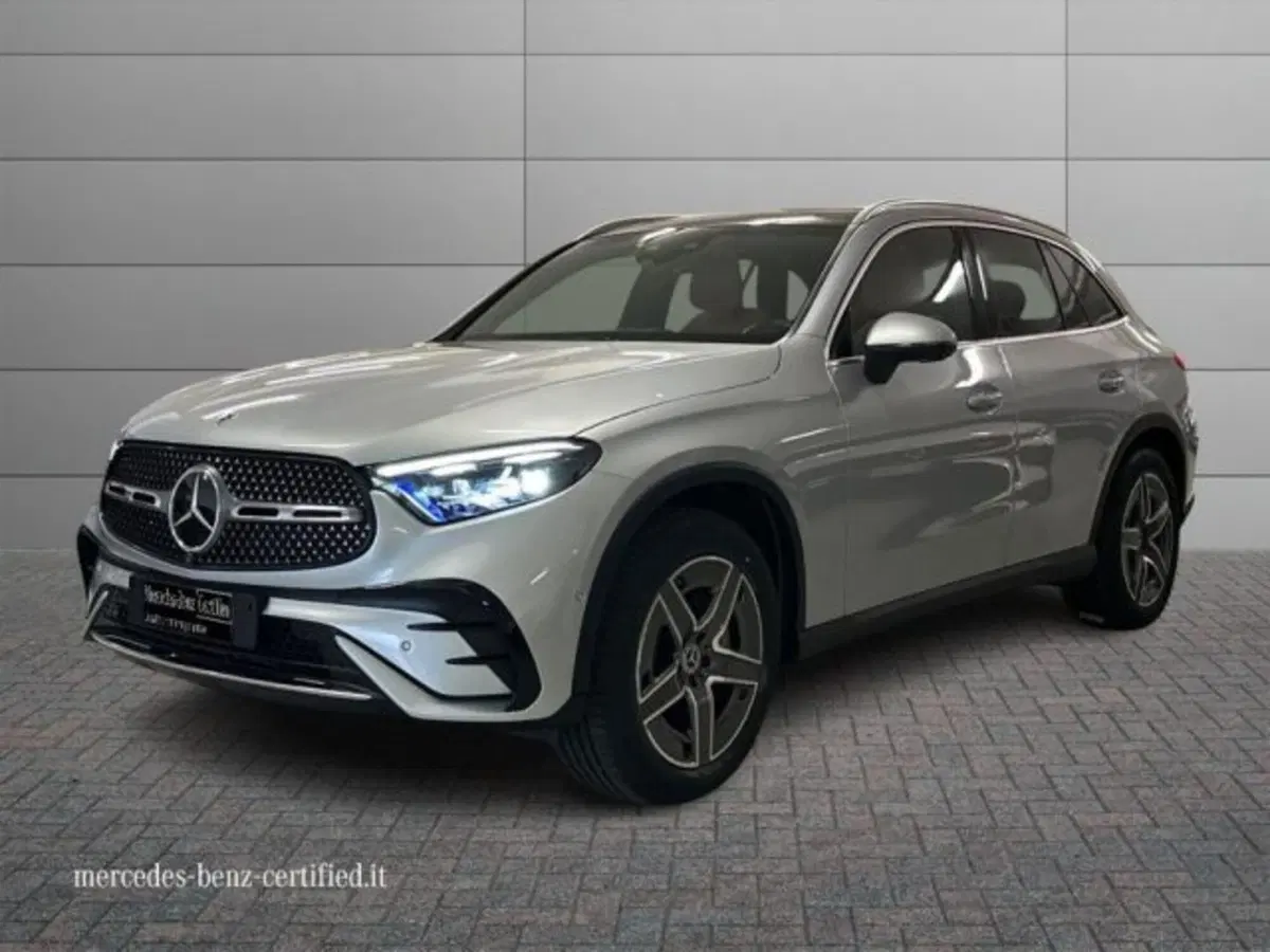 Mercedes-Benz GLC SUV usata a Avellino