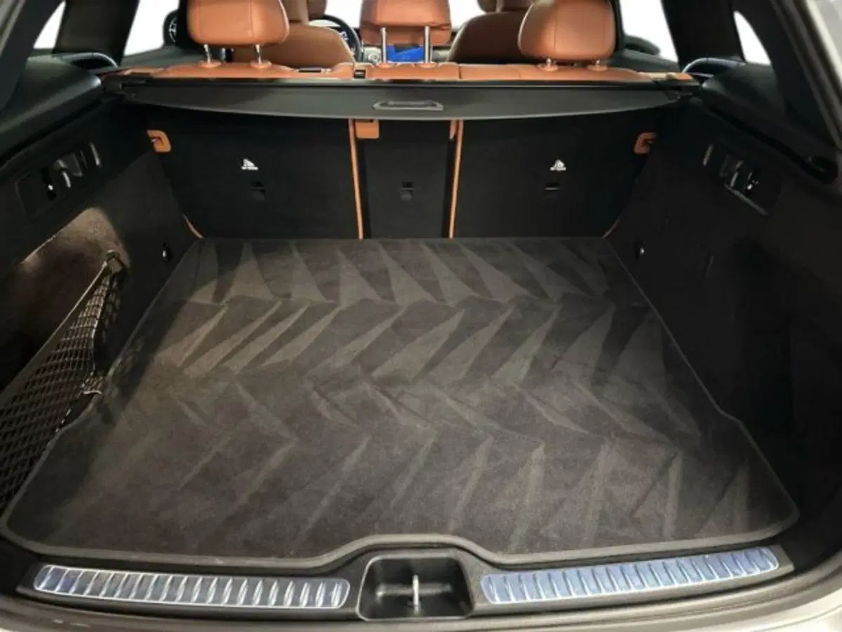 Mercedes-Benz GLC SUV usata a Avellino (8)