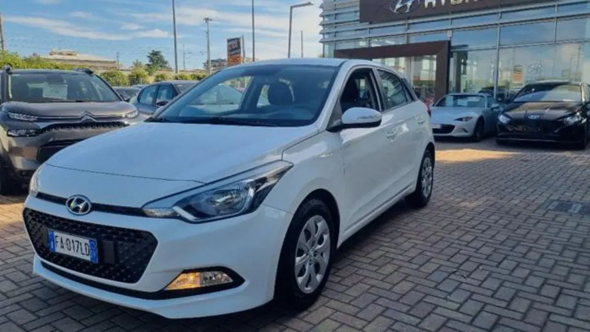 Hyundai i20 usata a Savona (3)