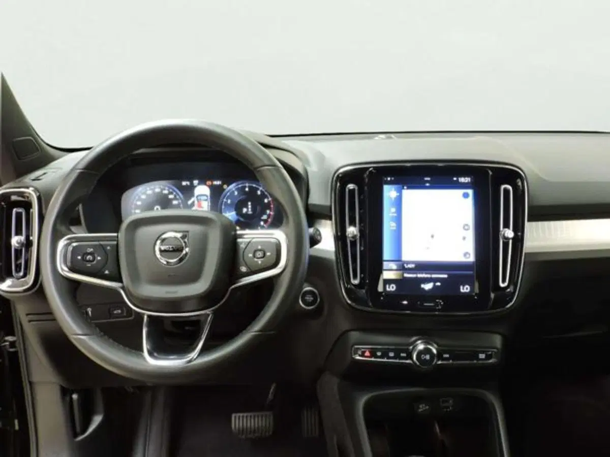Volvo XC40 usata a Firenze (15)