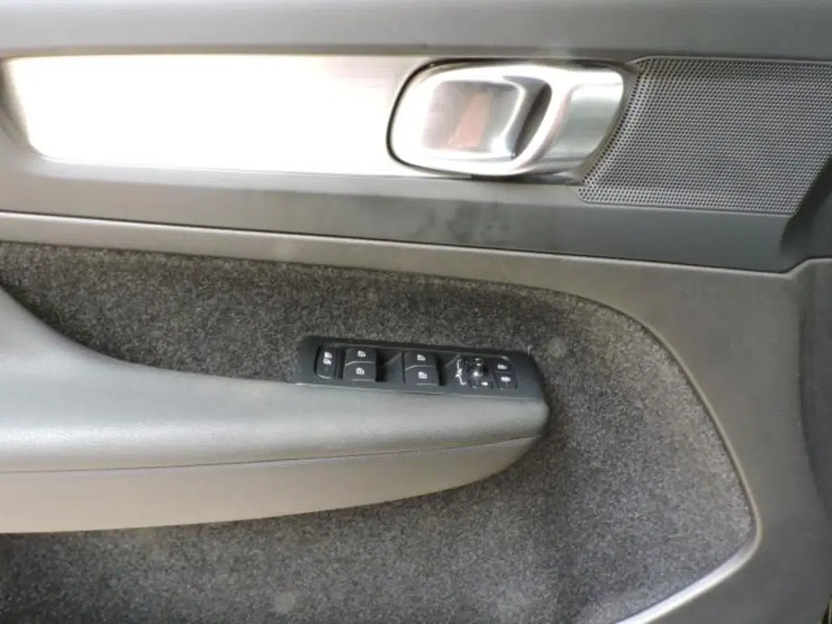 Volvo XC40 usata a Firenze (19)