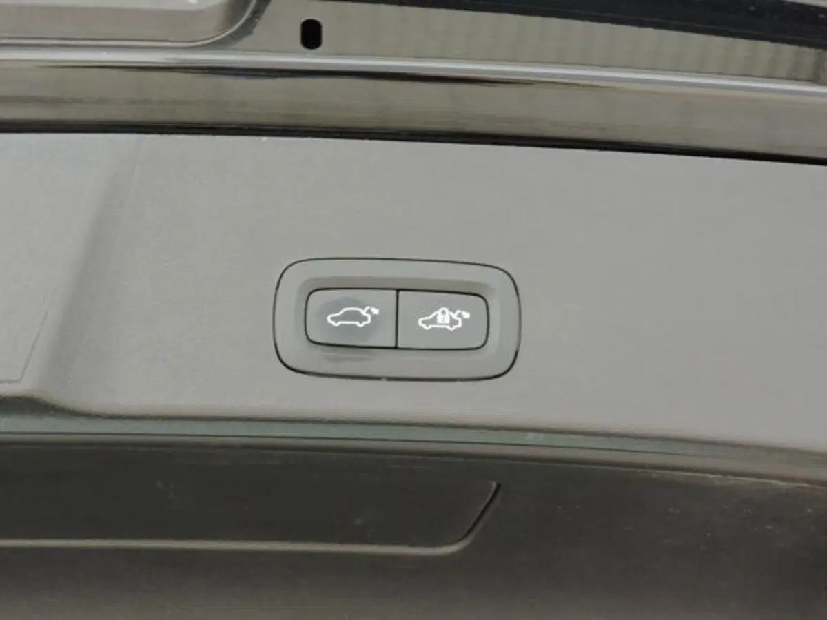 Volvo XC40 usata a Firenze (7)