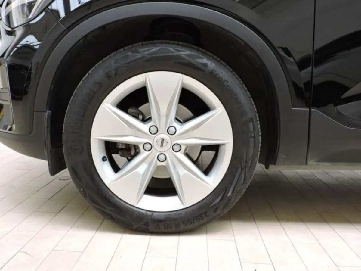 Volvo XC40 usata a Firenze (8)