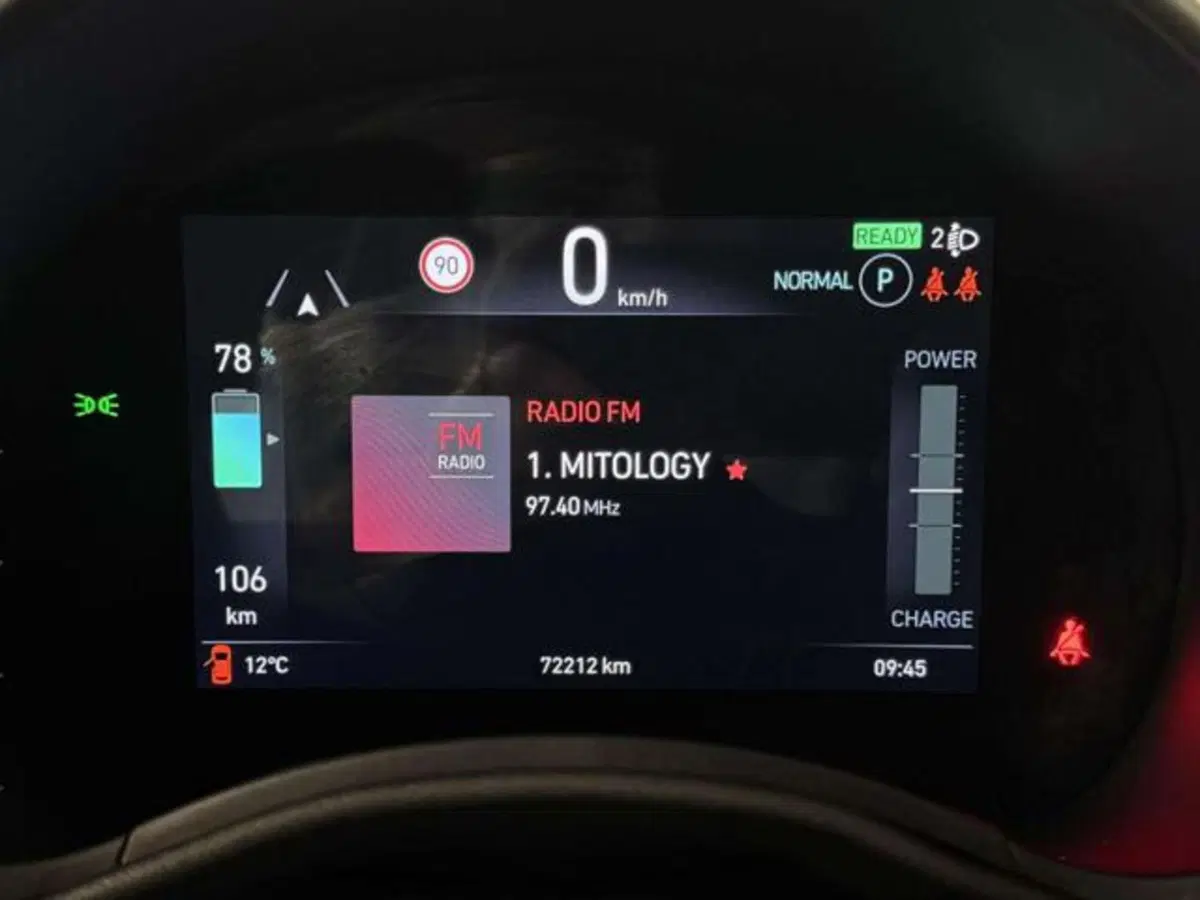 Fiat 500e usata a Firenze (17)