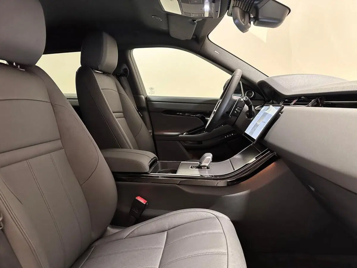 Land Rover Range Rover Evoque nuova a Varese (5)