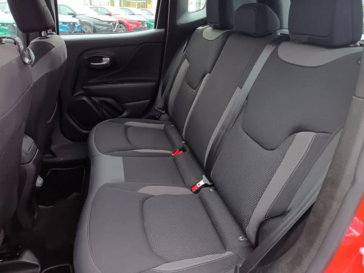 Jeep Renegade usata a Alessandria (13)