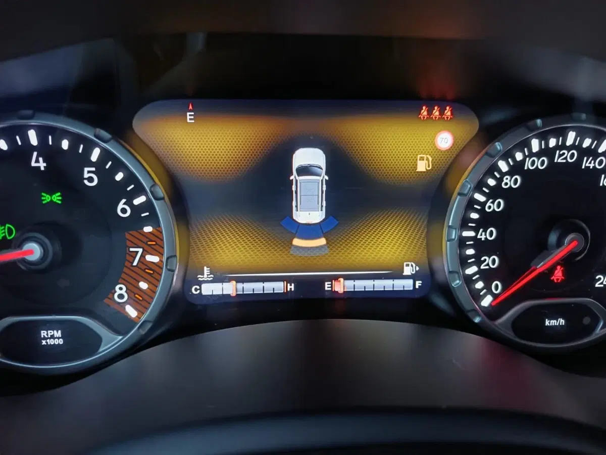 Jeep Renegade usata a Alessandria (15)