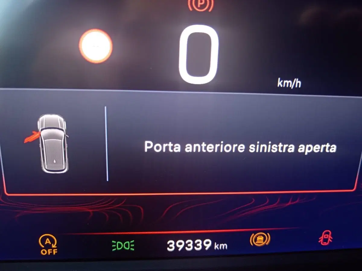 Jeep Avenger usata a Alessandria (20)