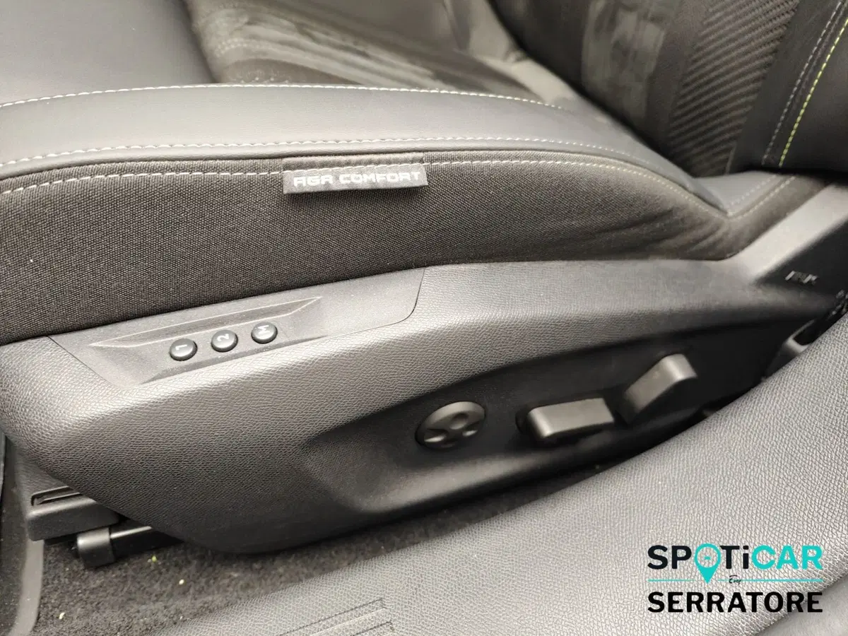 Peugeot 308 SW usata a Como (11)