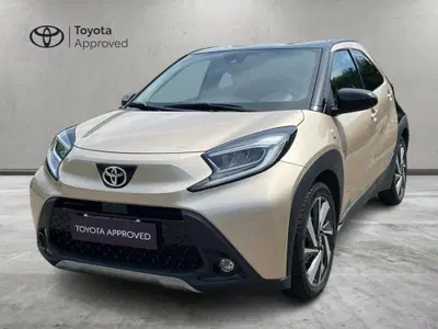 Toyota Aygo X 1.0 Lounge Air 72cv s-cvt del 2022 usata a Osnago