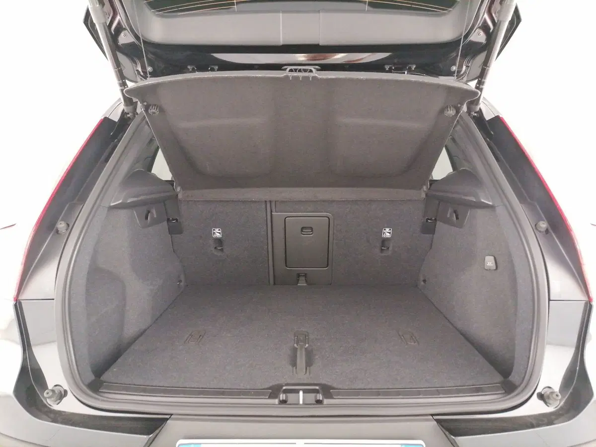 Volvo XC40 usata a Roma (10)