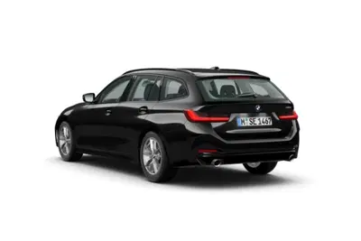 BMW Serie 3 Touring 320d xDrive nuova a Moncalieri