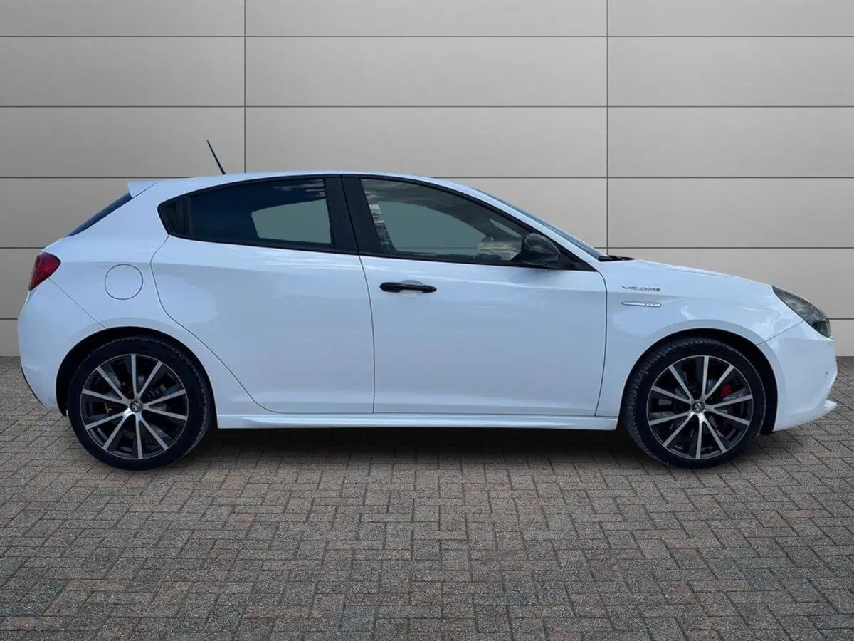 Alfa Romeo Giulietta usata a Ragusa (3)