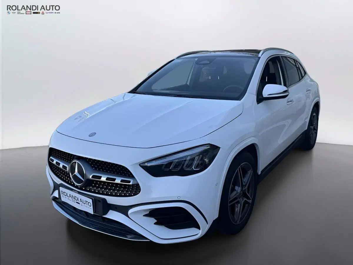 Mercedes-Benz GLA SUV usata a Alessandria