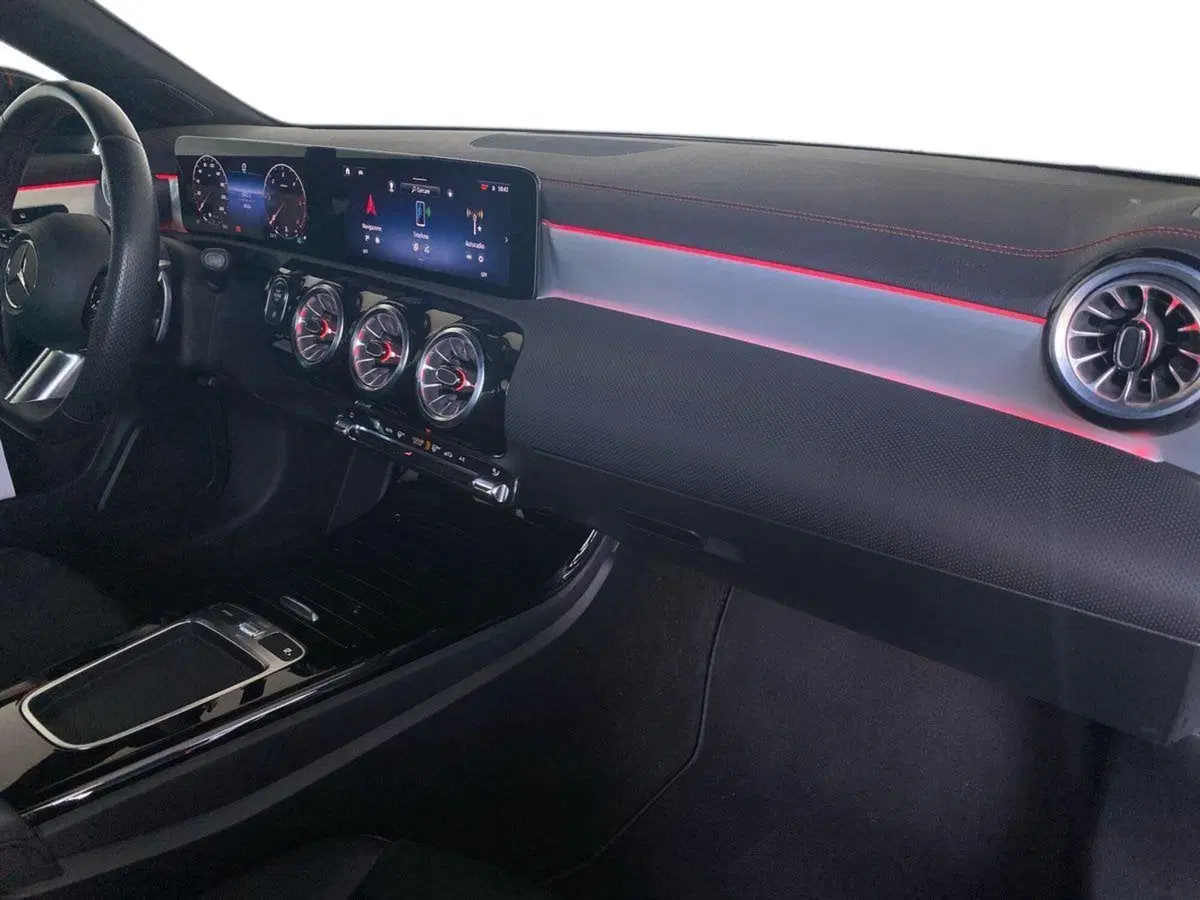 Mercedes-Benz CLA usata a Bergamo (11)
