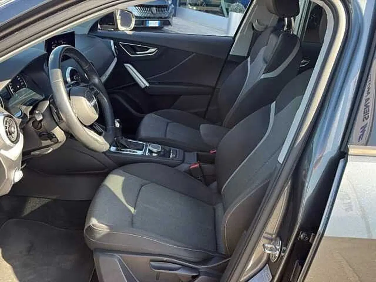 Audi Q2 usata a Siena (18)