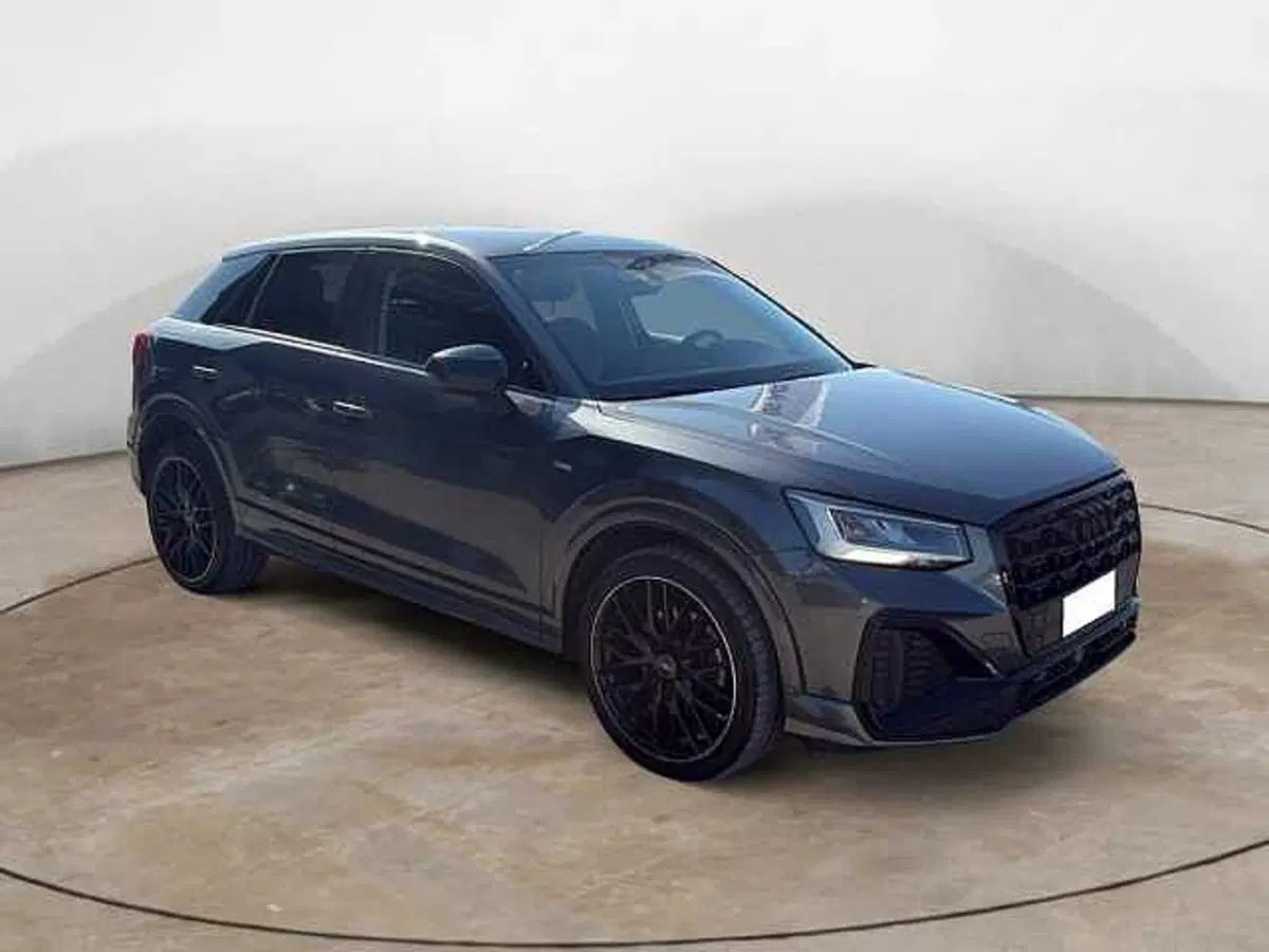 Audi Q2 usata a Siena (8)