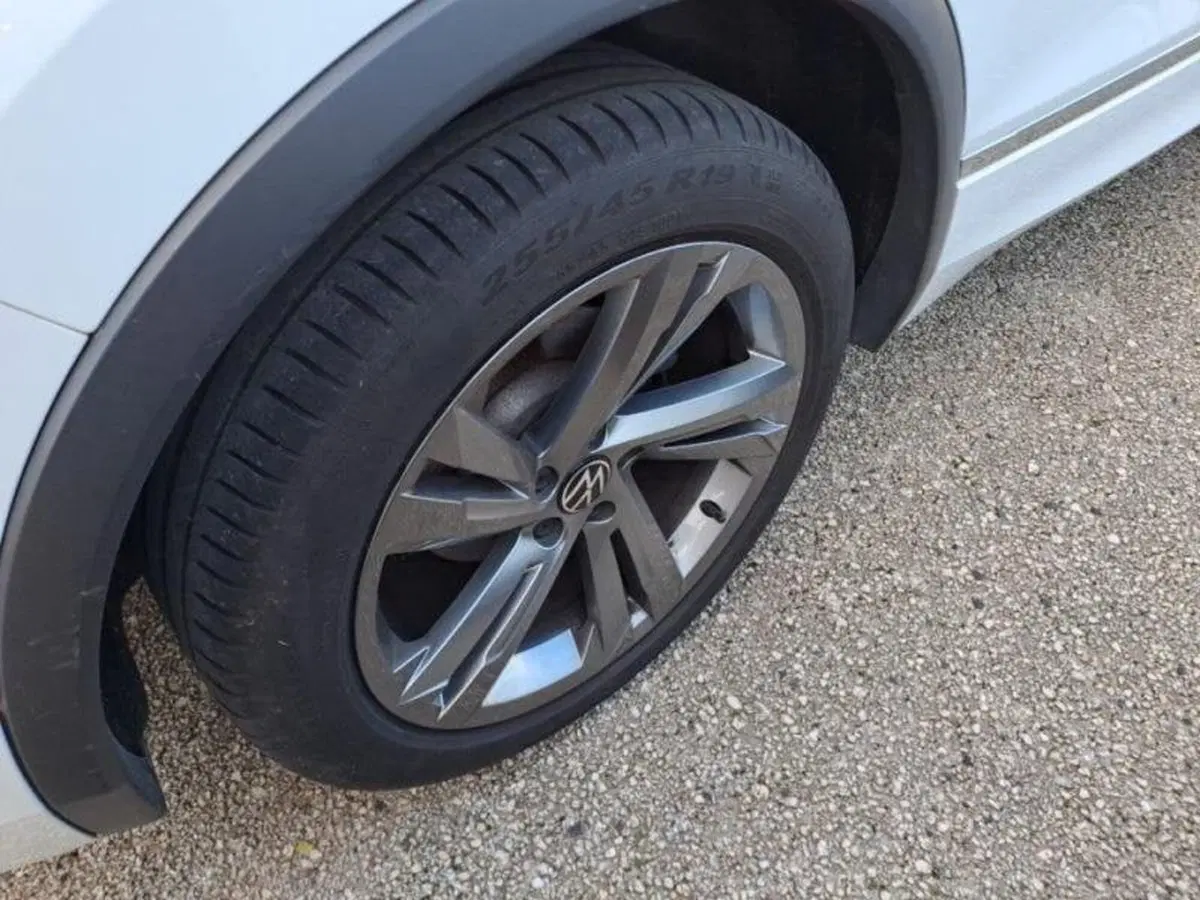 Volkswagen Tiguan usata a Bologna (12)