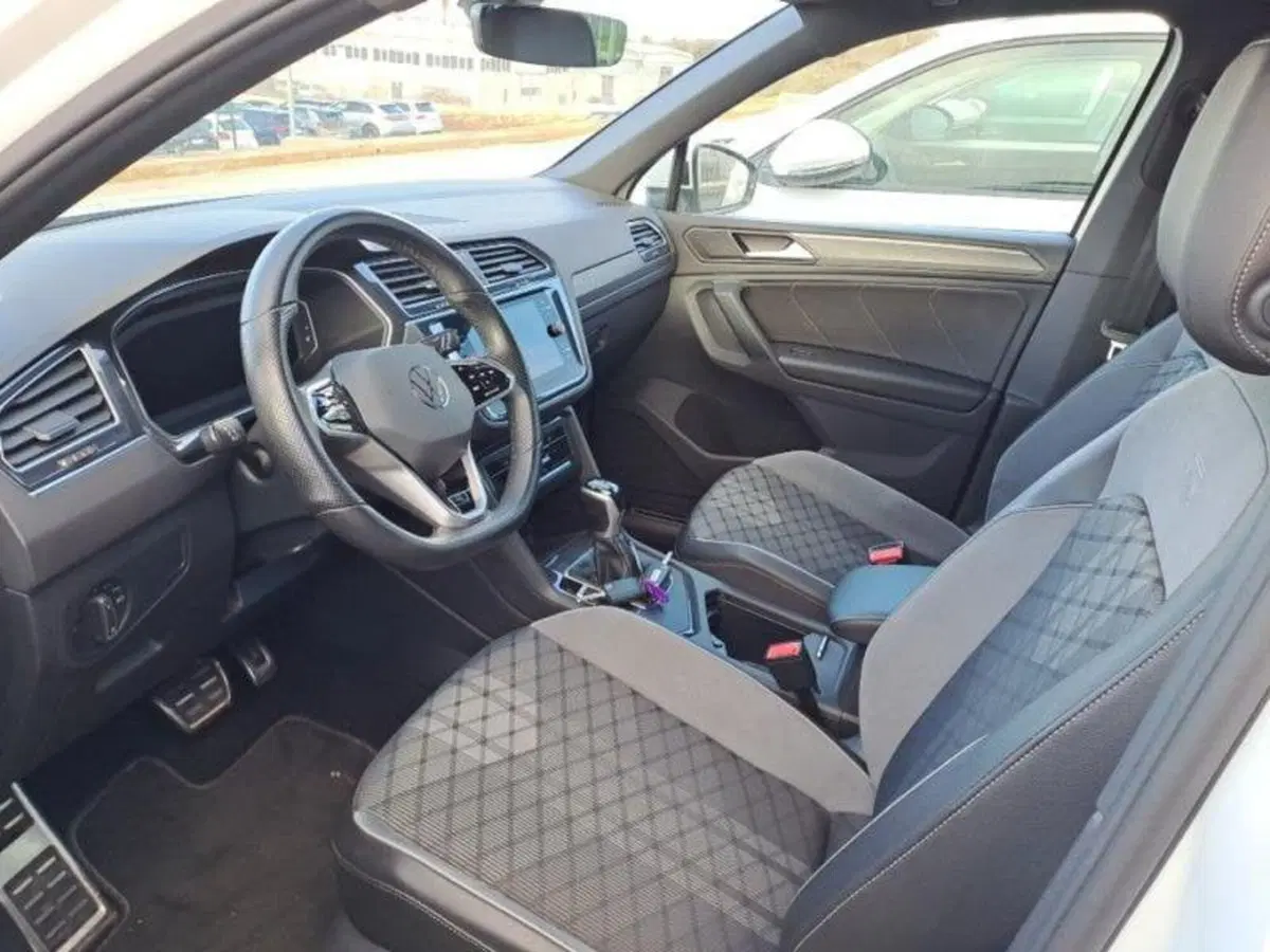 Volkswagen Tiguan usata a Bologna (8)