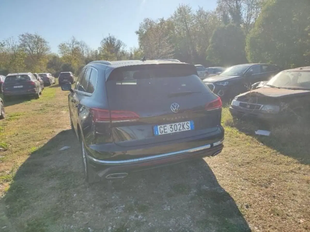 Volkswagen Touareg usata a Bologna (2)