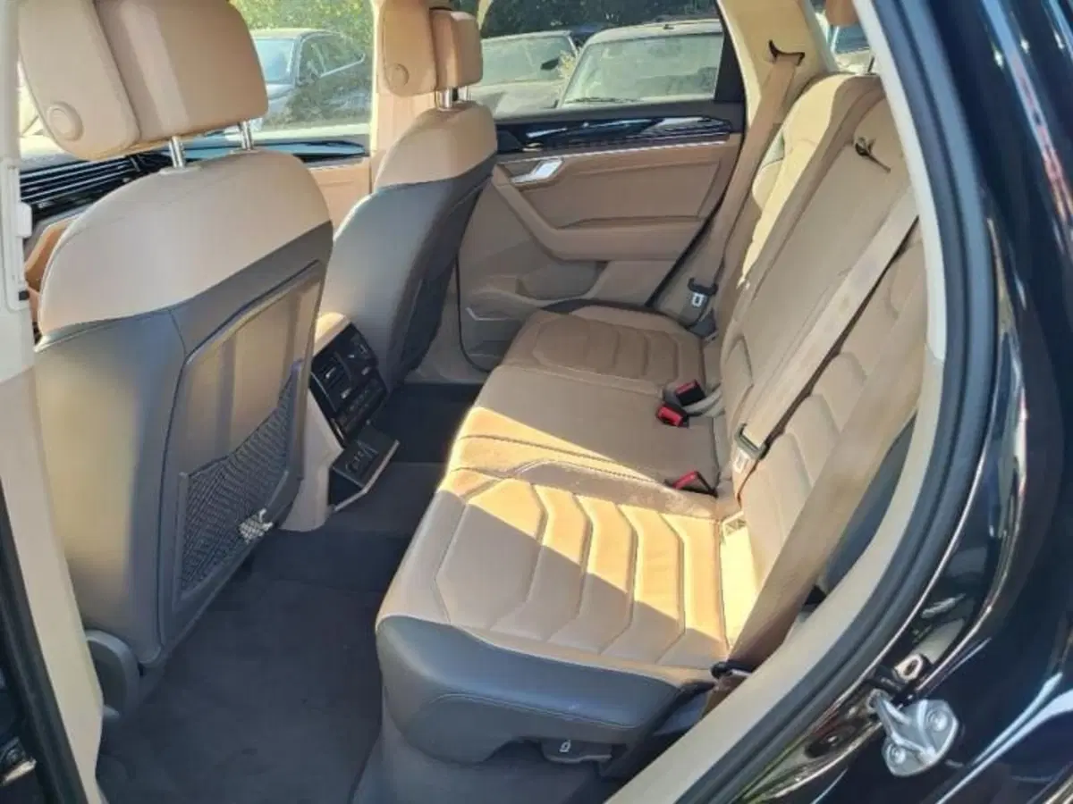 Volkswagen Touareg usata a Bologna (5)