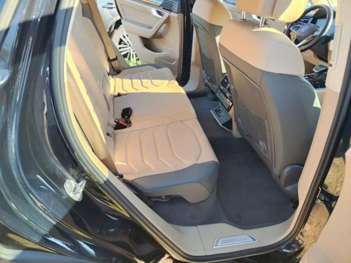 Volkswagen Touareg usata a Bologna (7)
